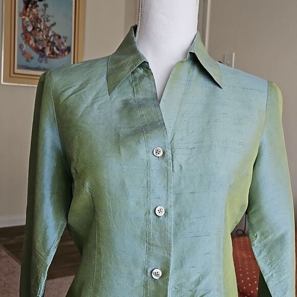 Vintage Worthington 100% silk blouse - Picture 2 of 10